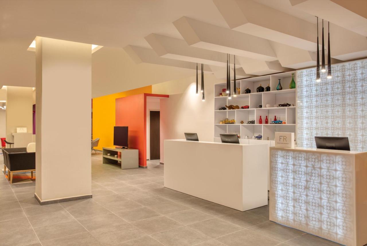 Fiesta Inn Express Puebla Explanada Εξωτερικό φωτογραφία