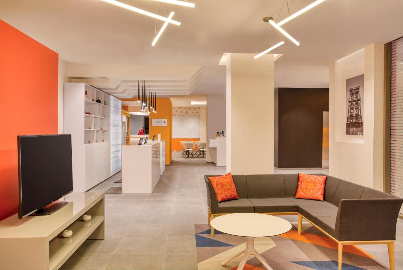 Fiesta Inn Express Puebla Explanada Εξωτερικό φωτογραφία