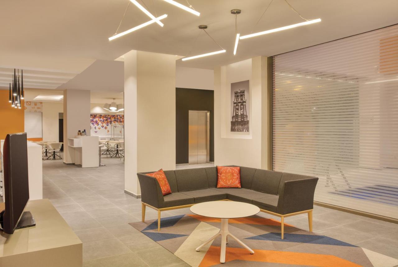 Fiesta Inn Express Puebla Explanada Εξωτερικό φωτογραφία